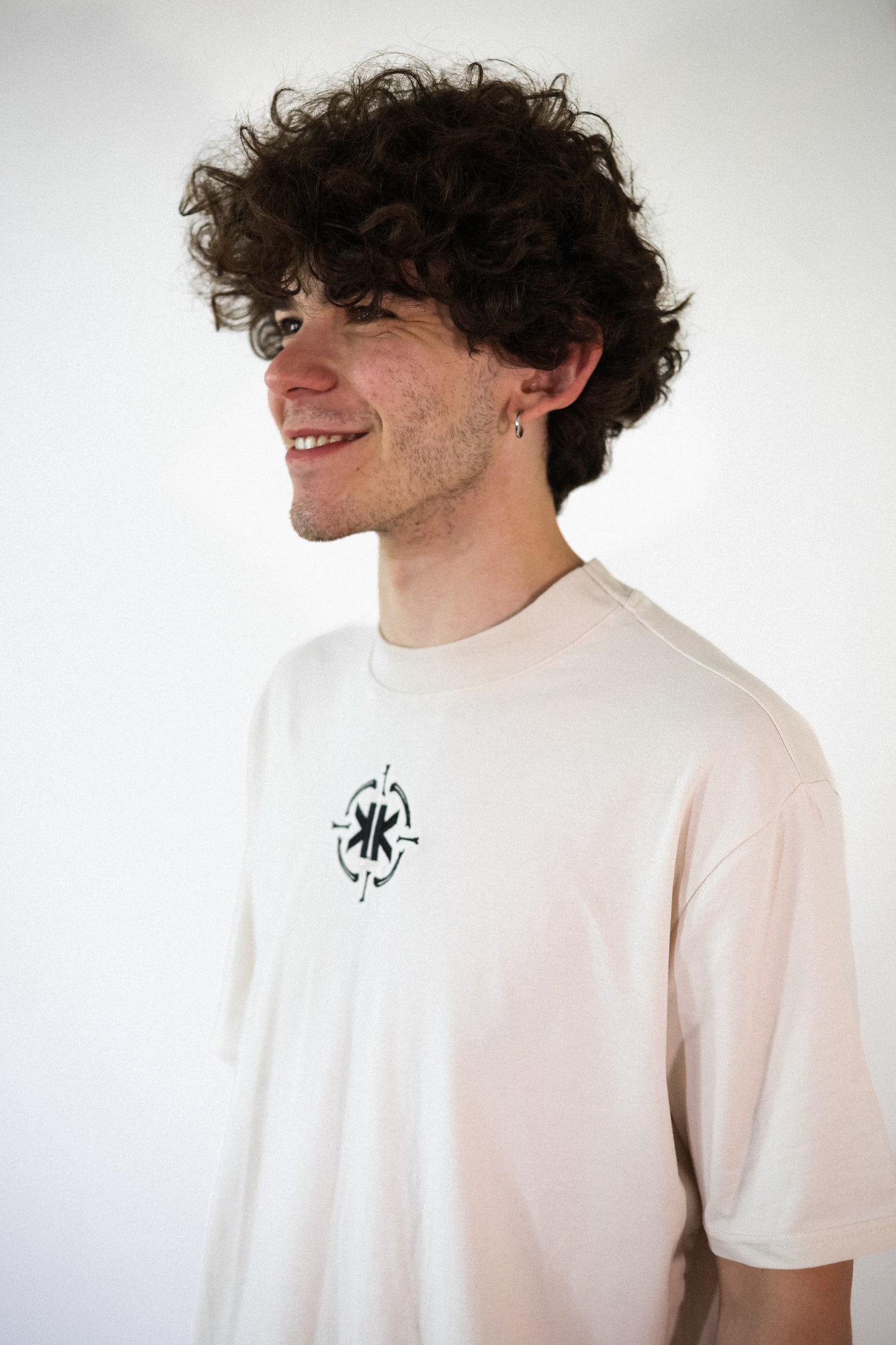 T-SHIRT KK – ESSENZIALE & STRETCH WHT