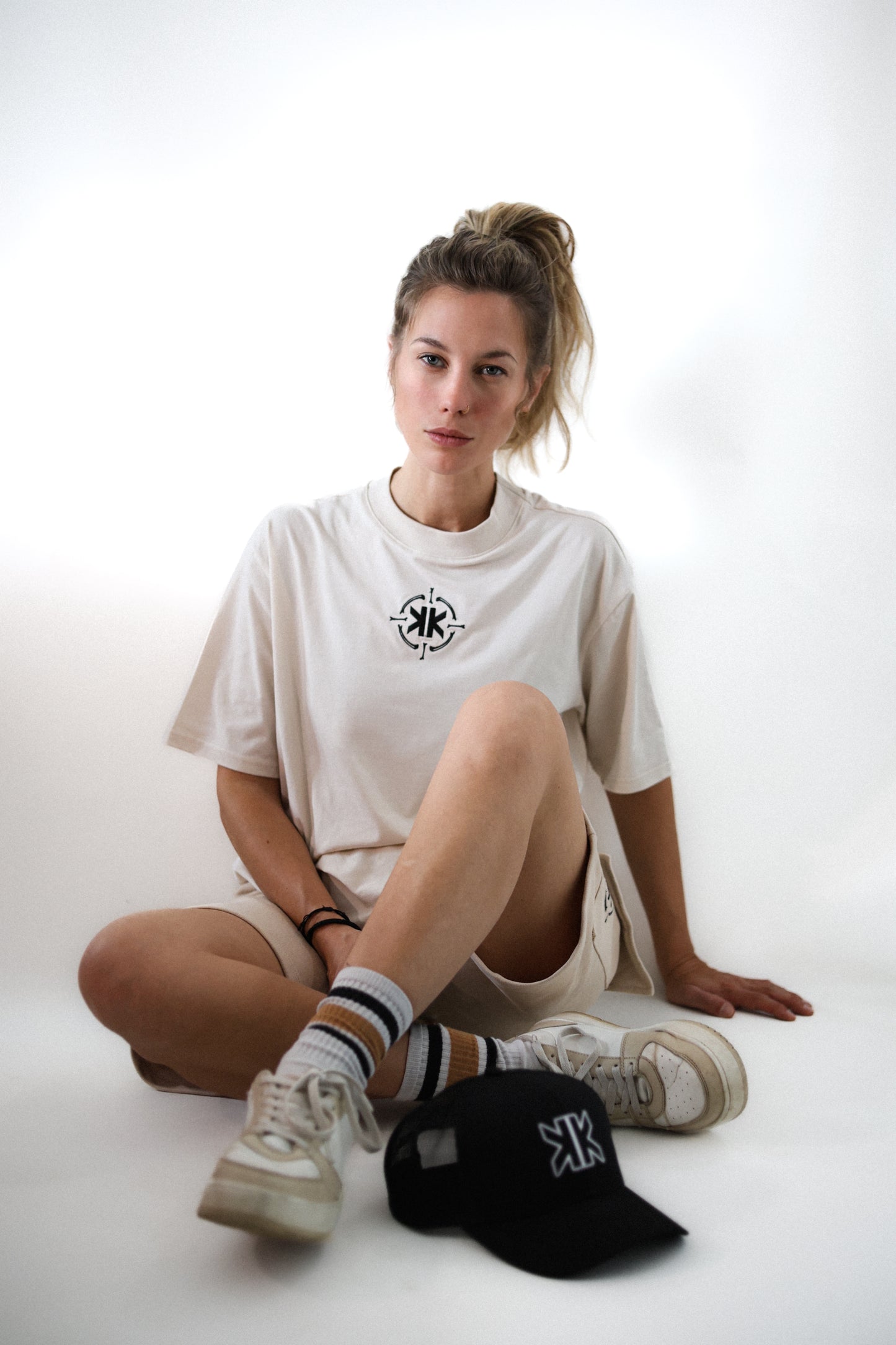 T-SHIRT KK – ESSENZIALE & STRETCH WHT
